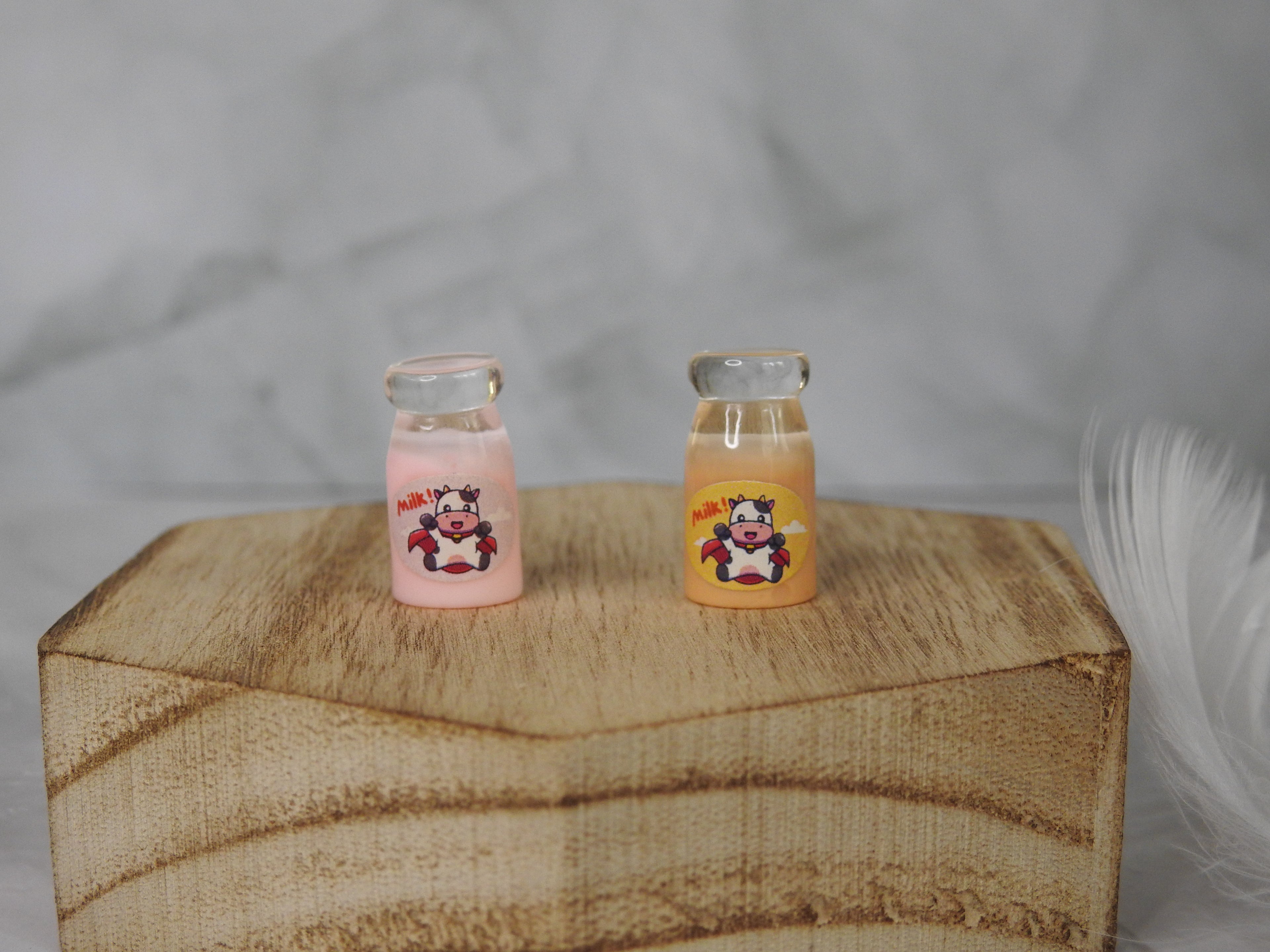 Mini bouteilles de lait – Pochon de 2 pour bouteilles sensorielles (bar à créa)