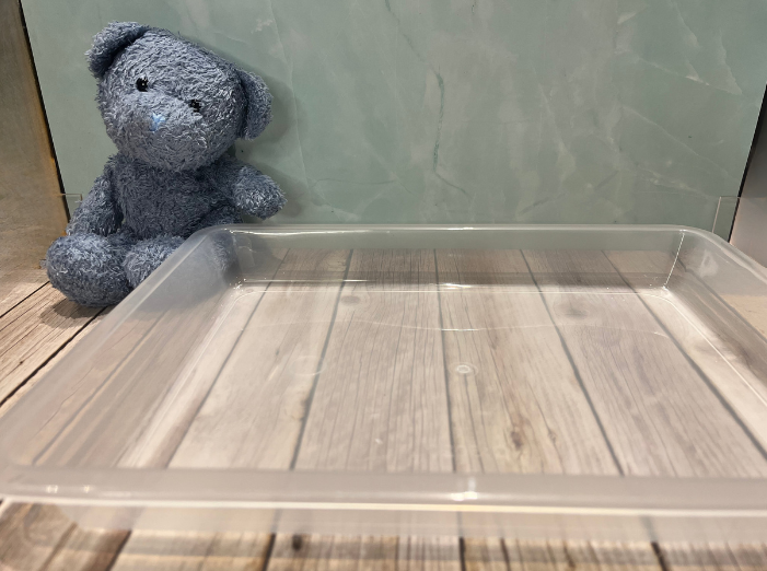 Plateau transparent – Bac sensoriel & bar à créa