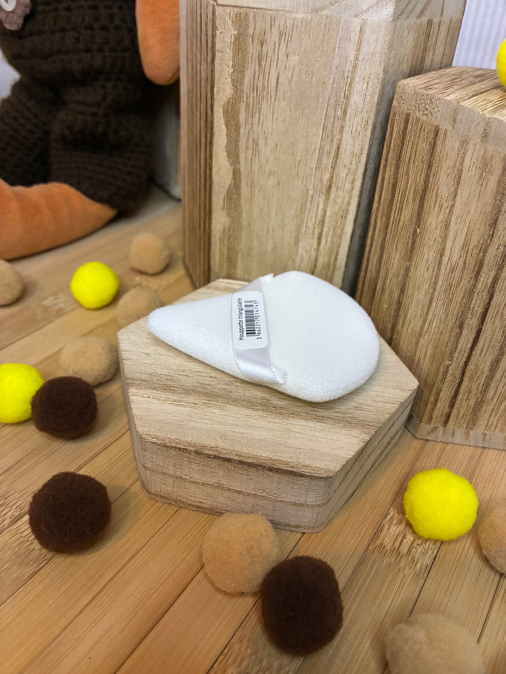 Houppette triangulaire pour poudre – Avril